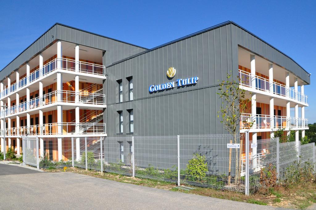 Golden Tulip Pornic Suites- Appart Hotel Exteriör bild