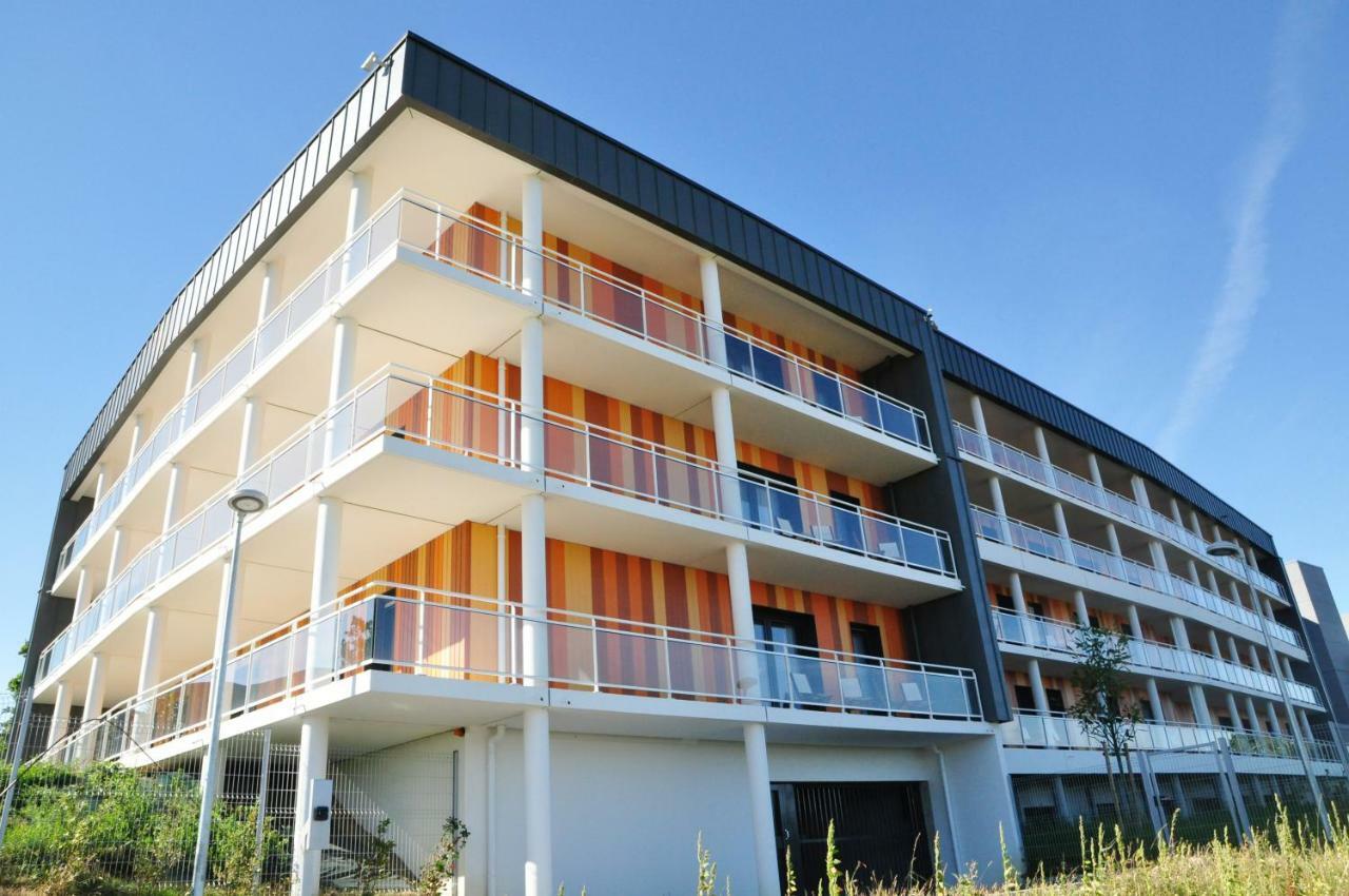 Golden Tulip Pornic Suites- Appart Hotel Exteriör bild